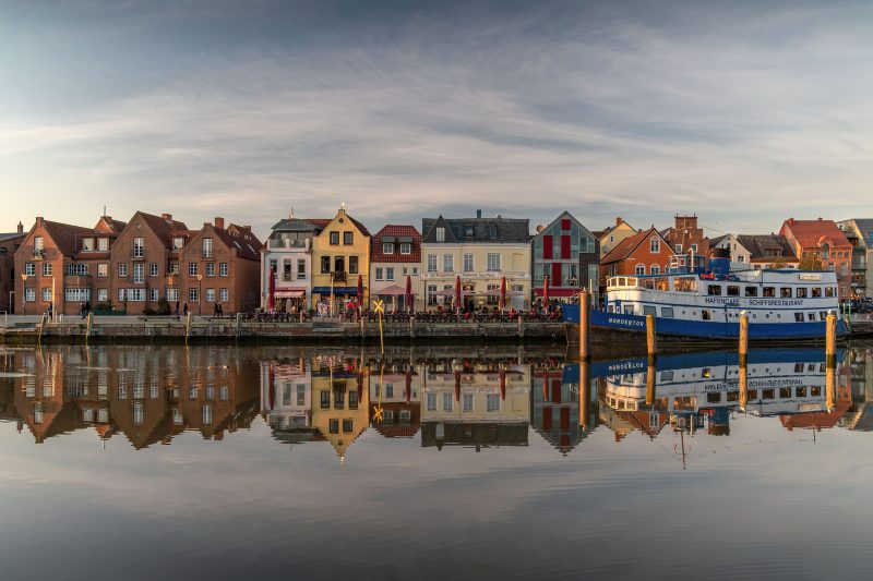 Husum Häuser am Innenhafen